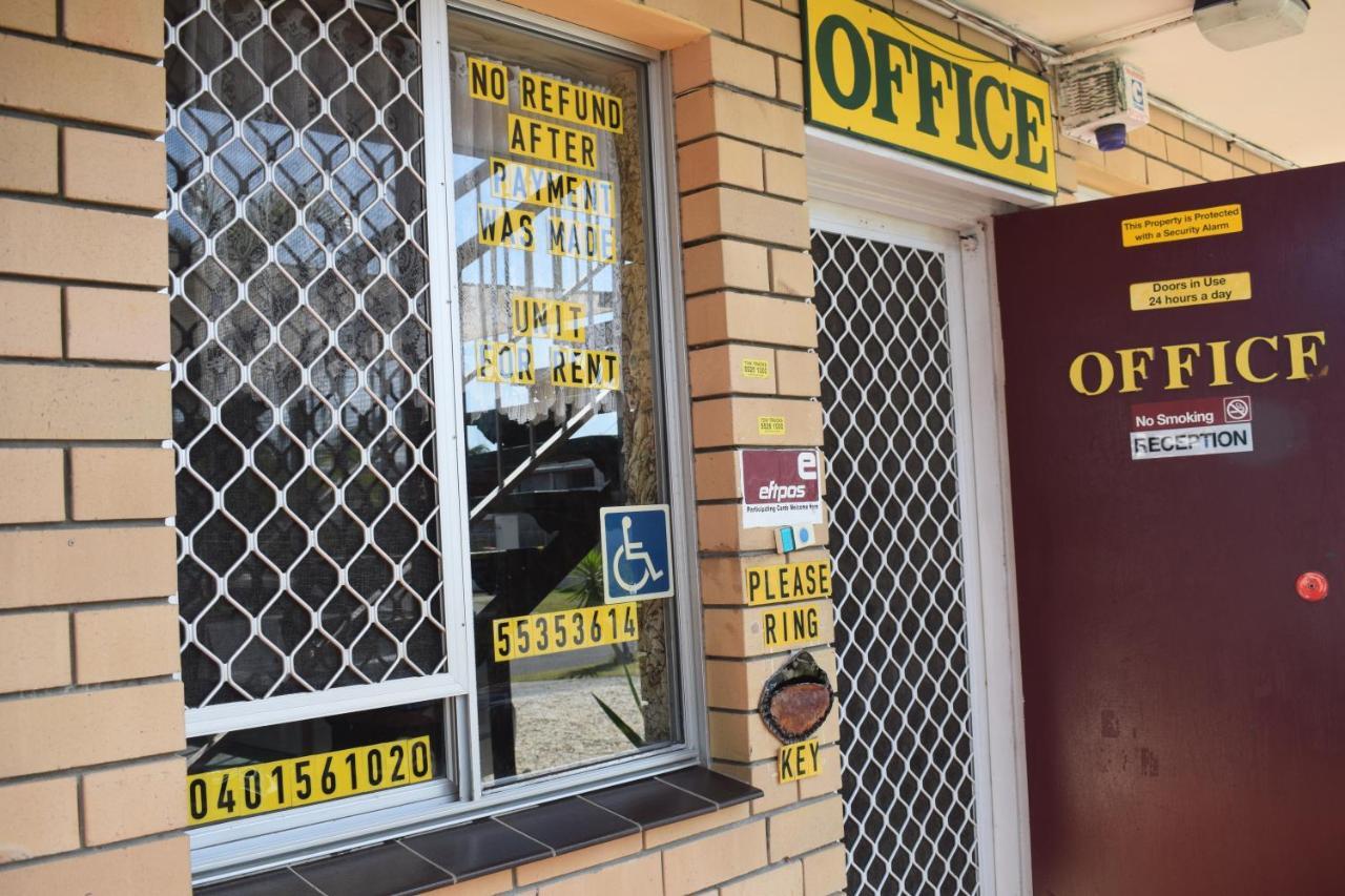 גולד קוסט Queenslander Motel מראה חיצוני תמונה