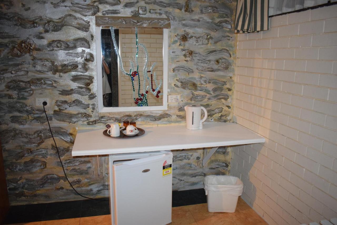 גולד קוסט Queenslander Motel מראה חיצוני תמונה