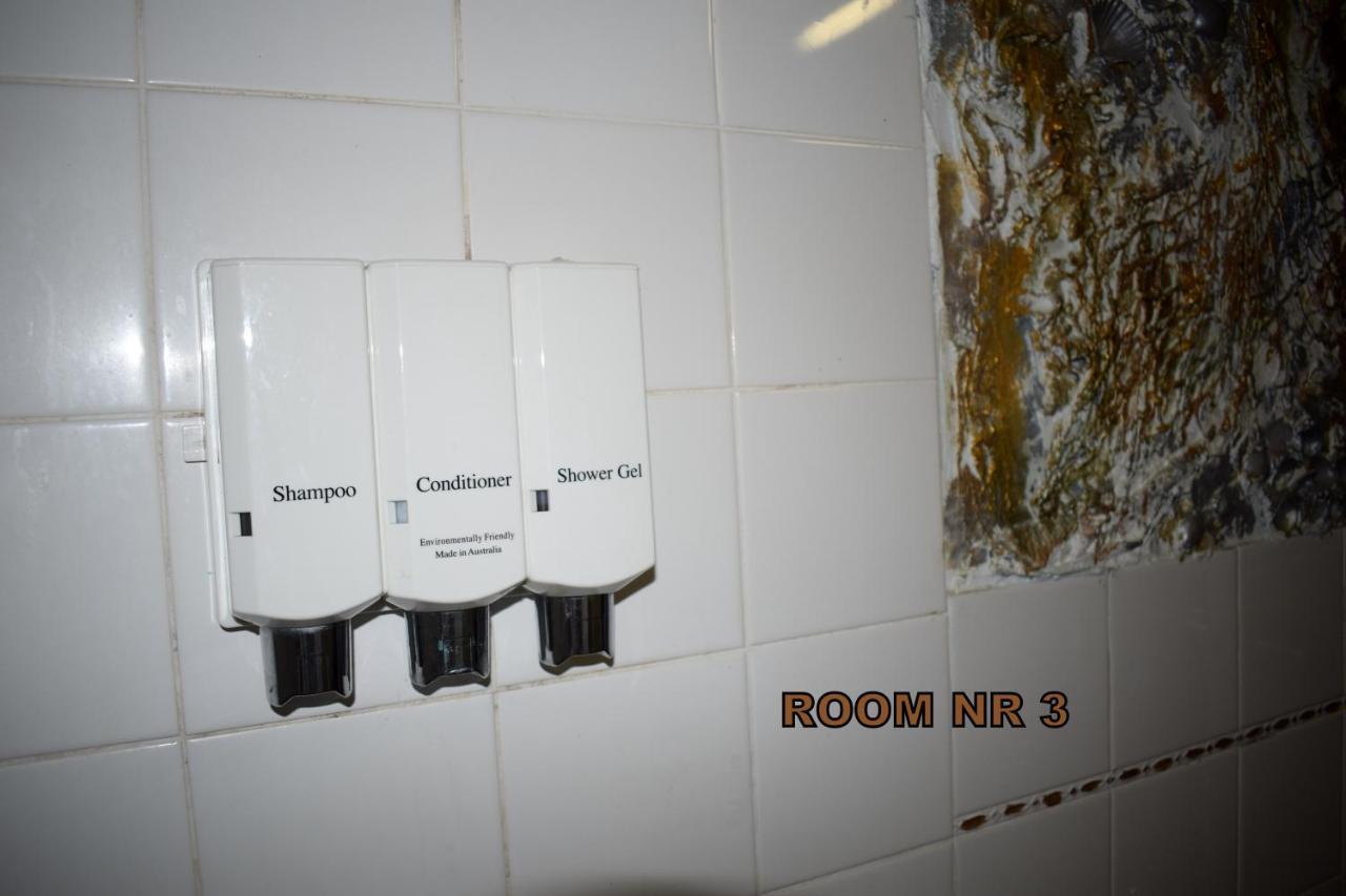 גולד קוסט Queenslander Motel מראה חיצוני תמונה